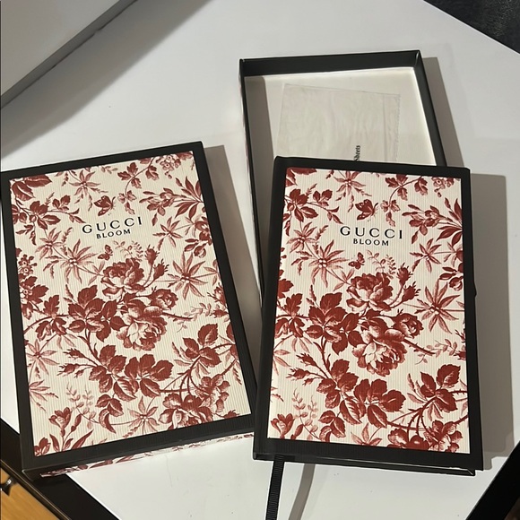 Gucci | Office | Gucci Bloom Red Floral Gift Set Notebook New In
